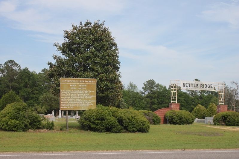 Governor Fuller Warren Marker and entrance to Netle Ridge Cemetery image. Click for full size.