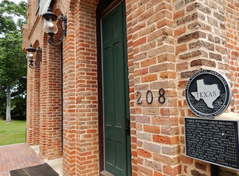 Early Jefferson Lodge Building Marker (<i>wide view</i>) image. Click for full size.