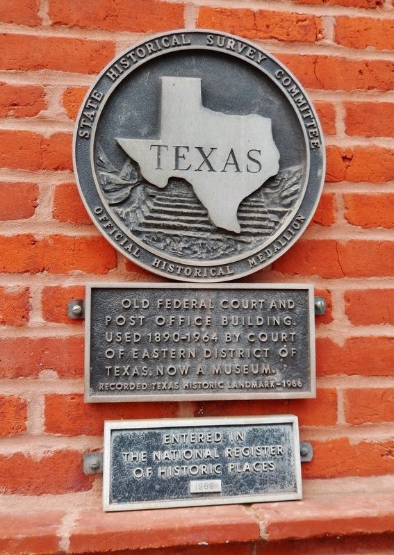 Old Federal Court and Post Office Building Marker. Click for full size. Old Federal Court and Post Office Building Marker image. Click for full size.
