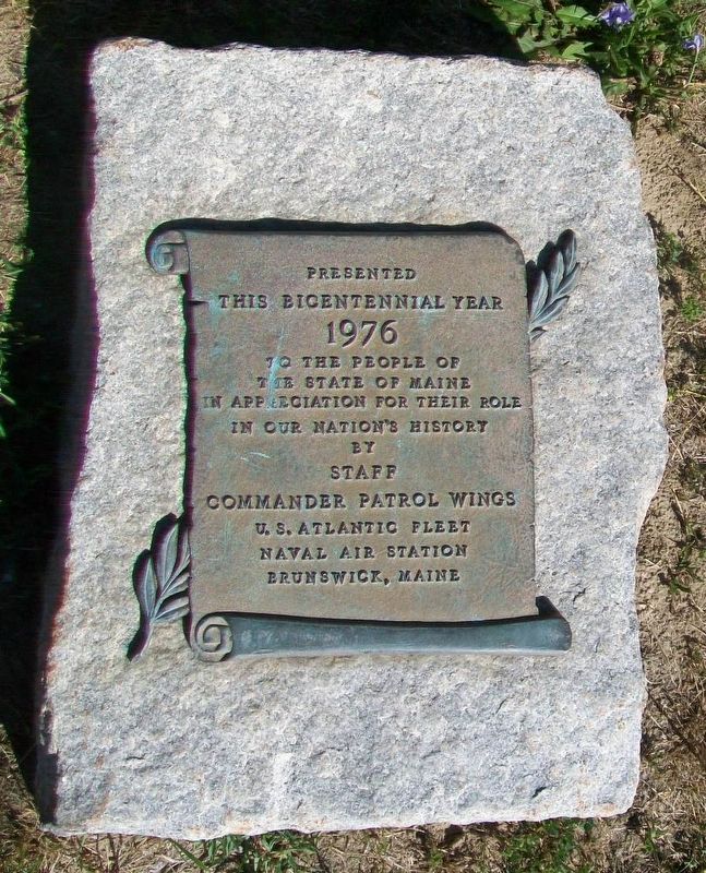NAS Brunswick Tribute to State of Maine Marker. Click for full size. NAS Brunswick Tribute to State of Maine Marker image. Click for full size.