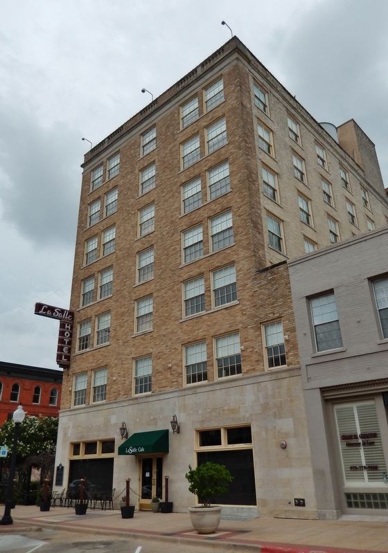 La Salle Hotel. Click for full size. La Salle Hotel image. Click for full size.