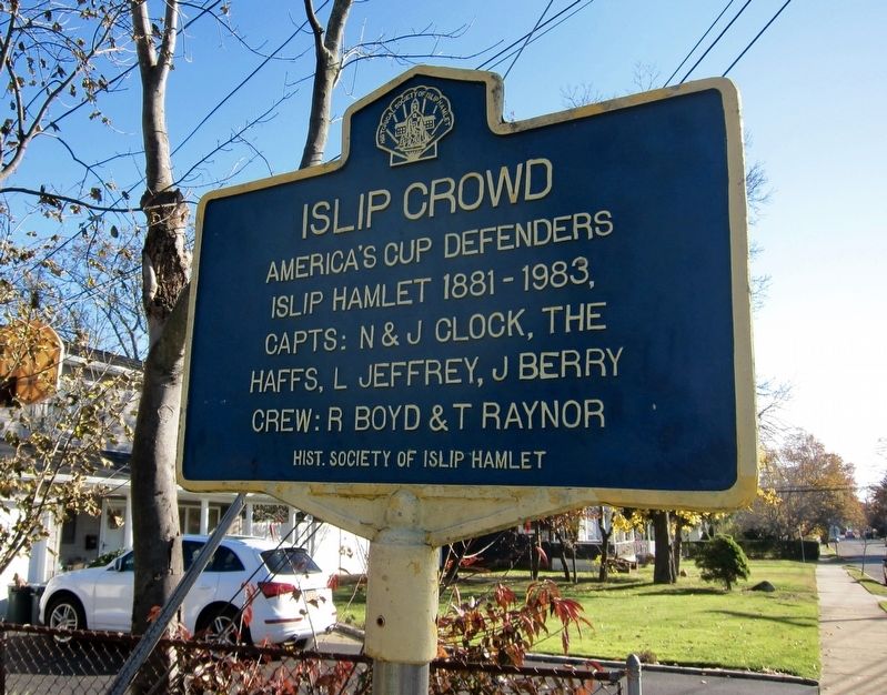 Islip Crowd Marker image. Click for full size.