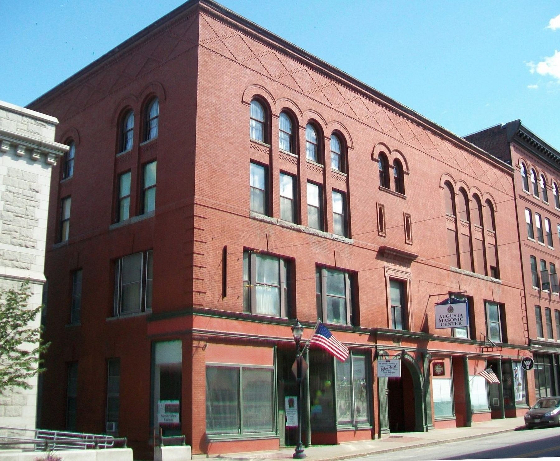 Masonic Temple image. Click for full size.