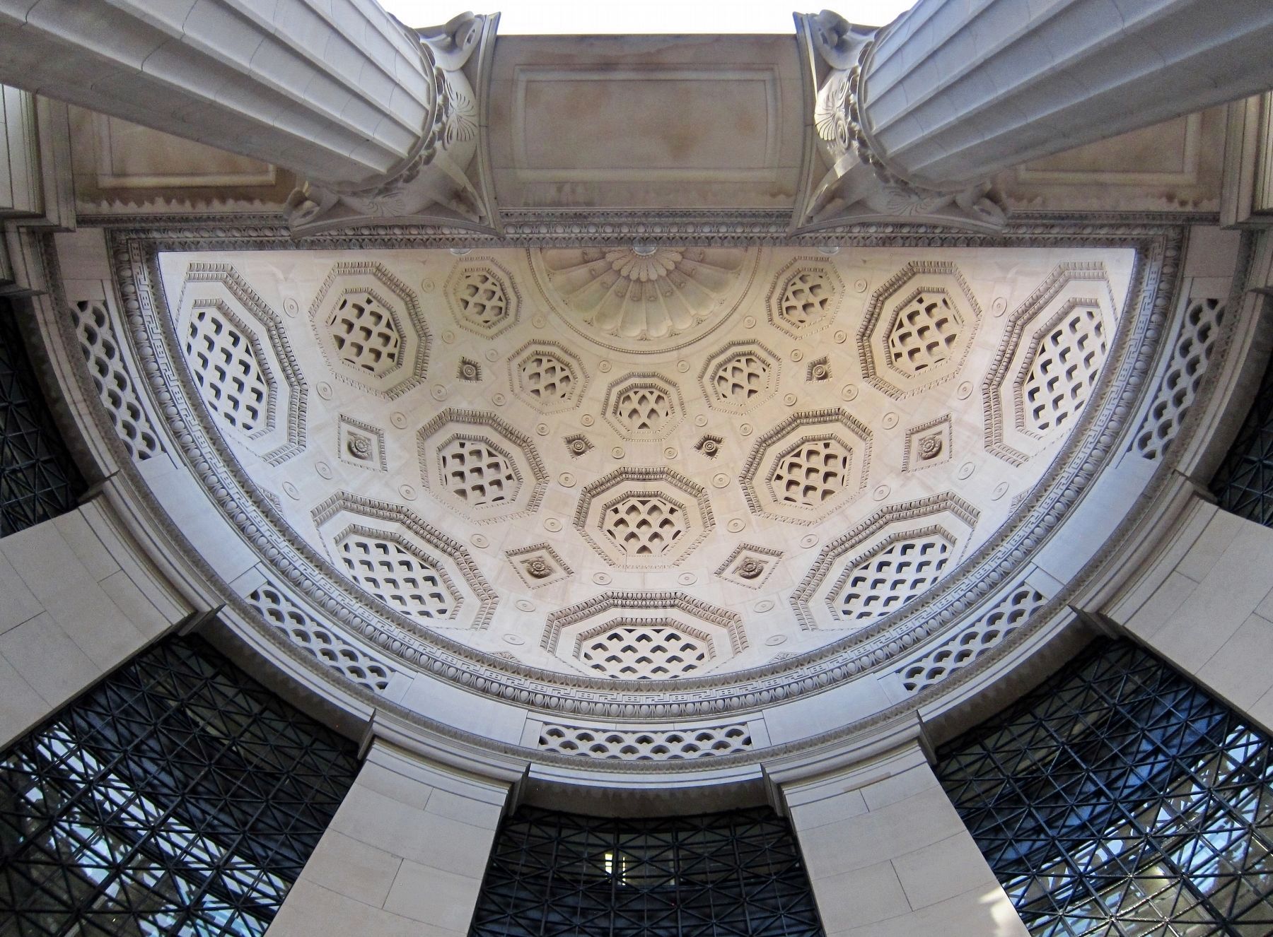 Bush House - The Exedra Semi-dome. image. Click for full size.