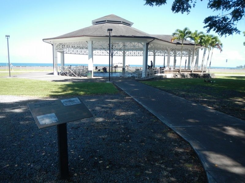 Mo'oheau Park and Bandstand and Marker. Click for full size. Mo'oheau Park and Bandstand and Marker image. Click for full size.