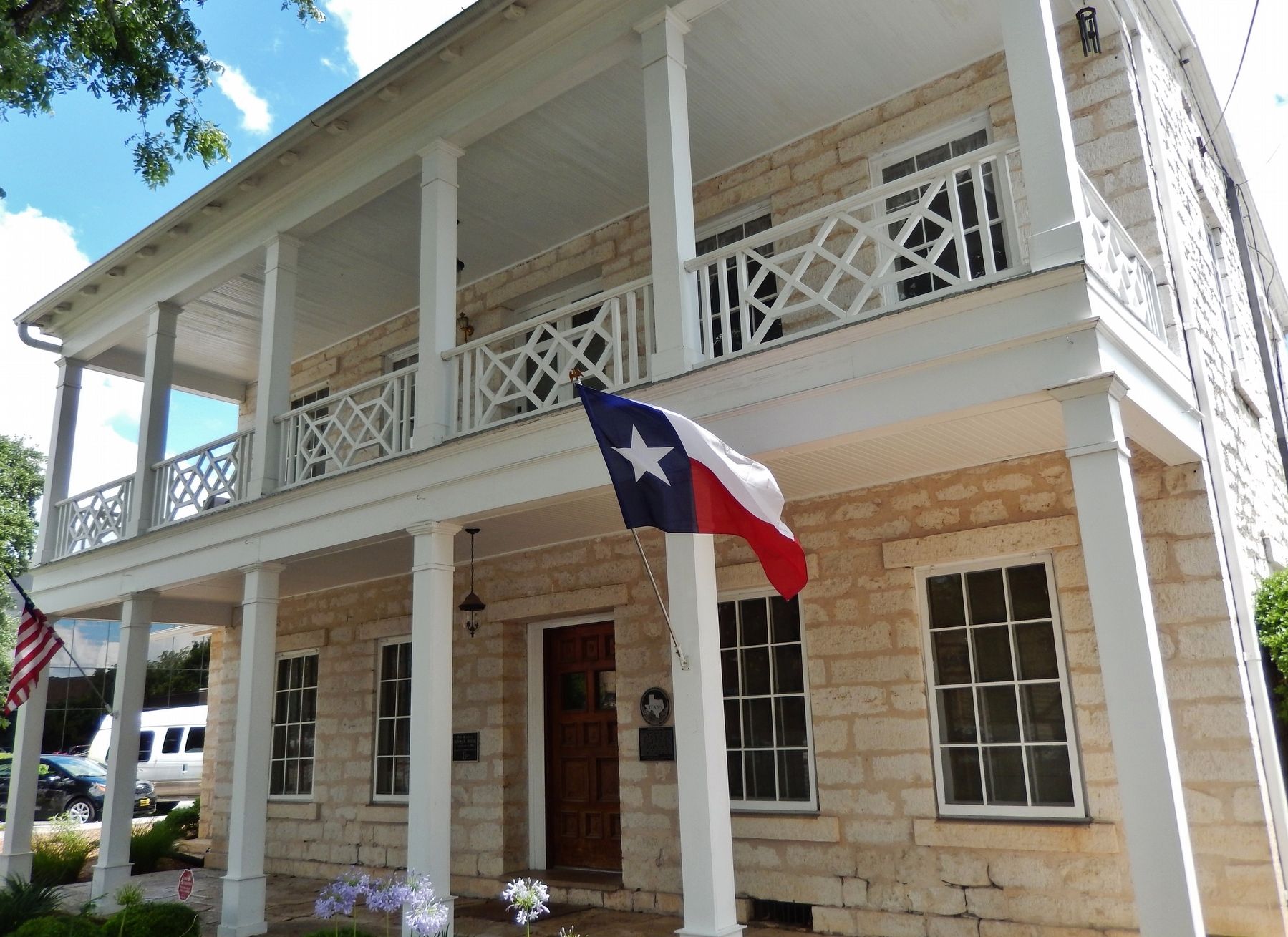 Hinmann House image. Click for full size.