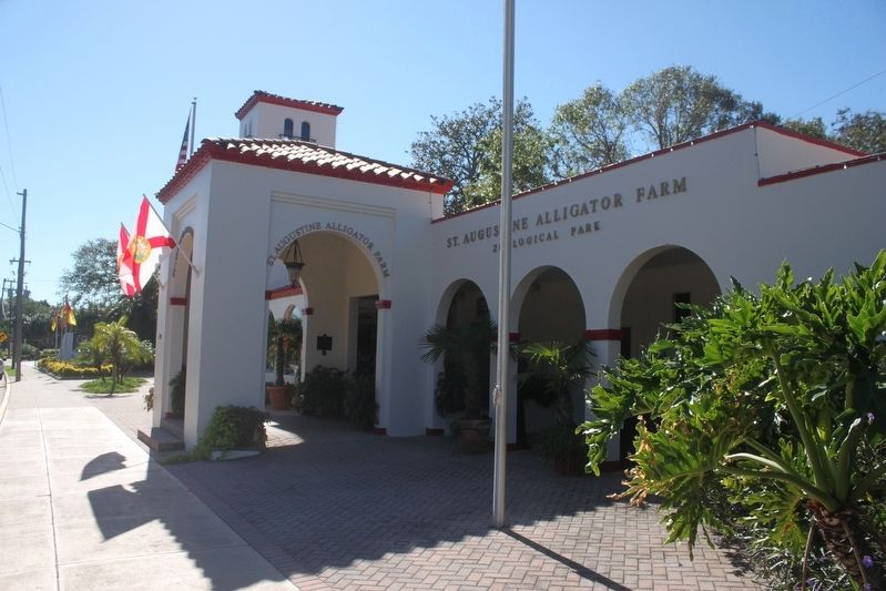 St. Augustine Alligator Farm Marker and entrance building image. Click for full size.