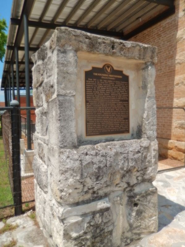 The Founding Freethinkers Marker (<i>tall view</i>) image. Click for full size.