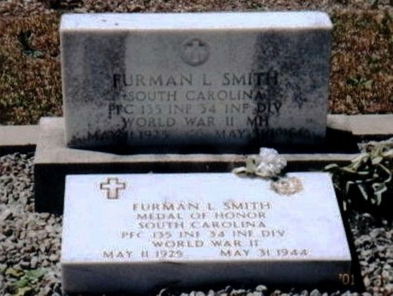 Furman L. Smith grave marker image. Click for full size.