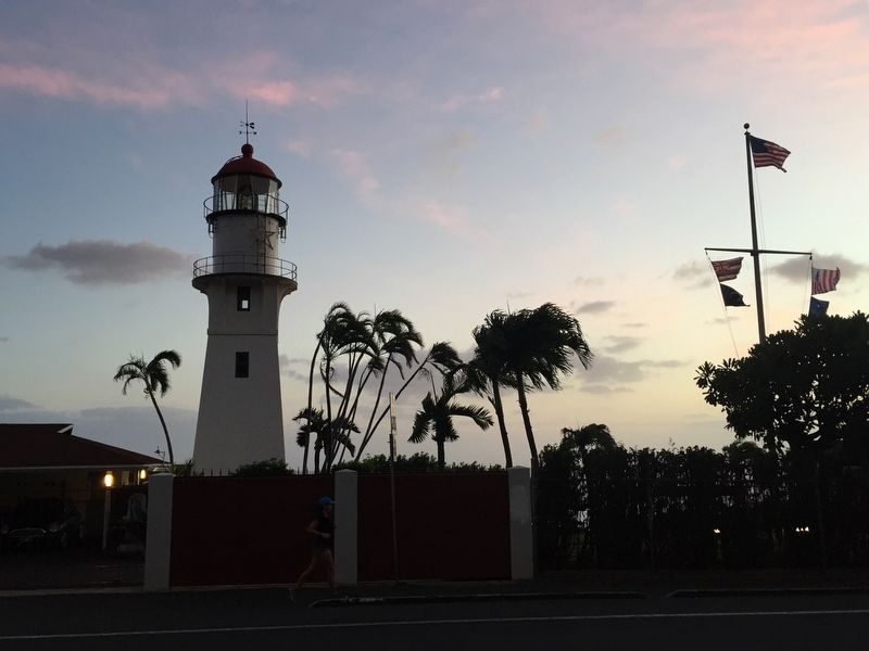 Diamond Head Lighthouse Marker image. Click for full size.