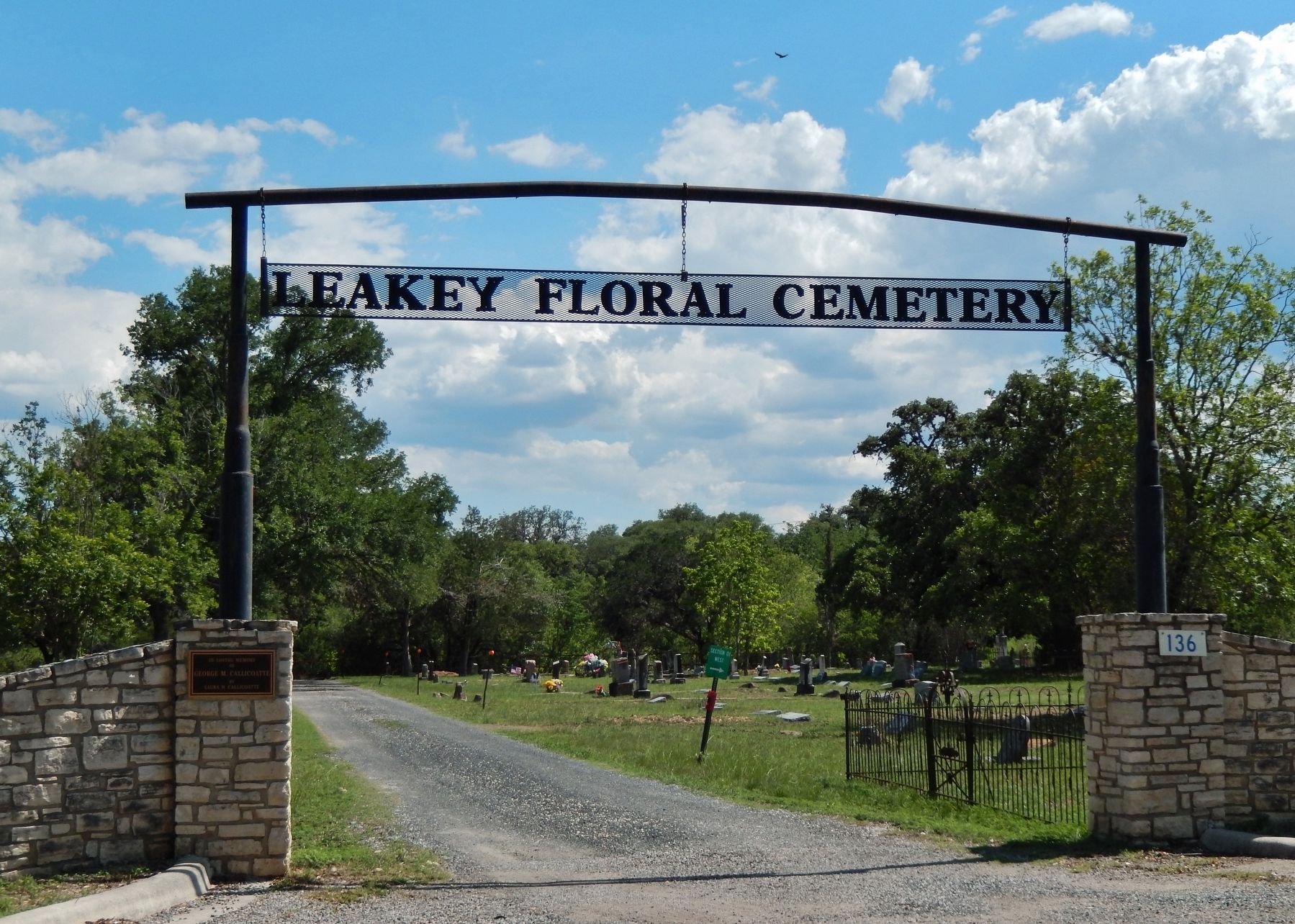 Leakey Cemetery Entrance image. Click for full size.