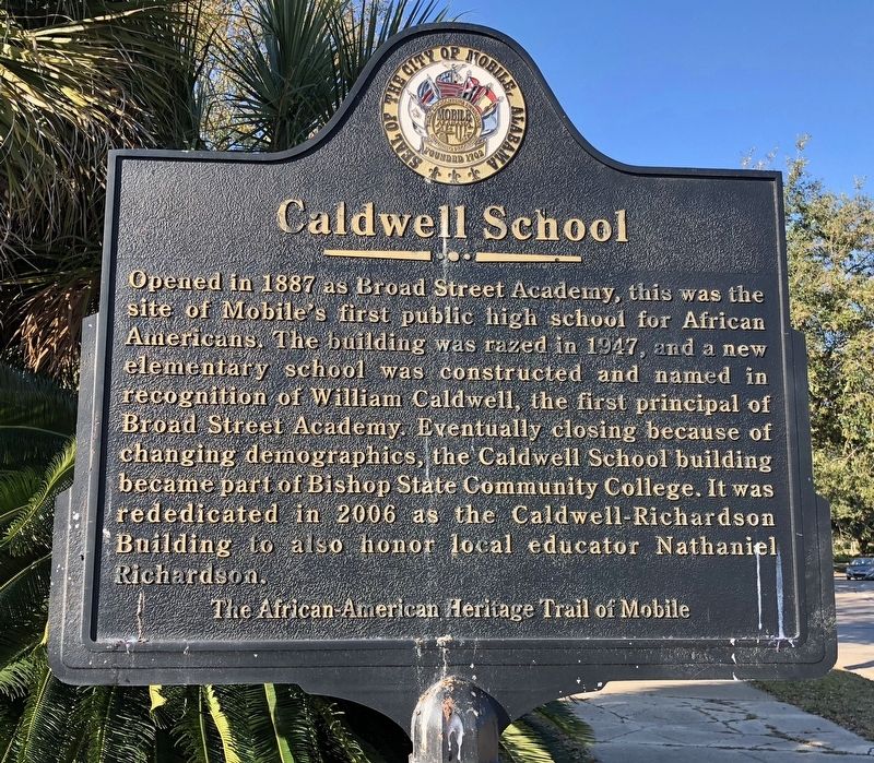 Caldwell School Marker image. Click for full size.