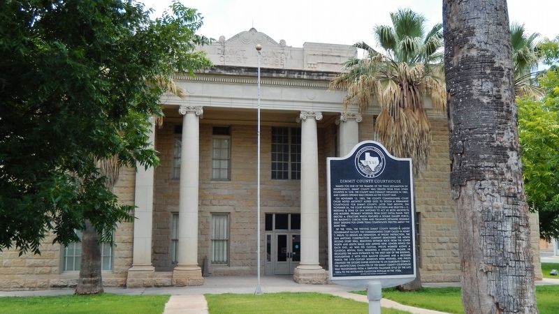 Dimmit County Courthouse Marker (<i>wide view</i>) image. Click for full size.