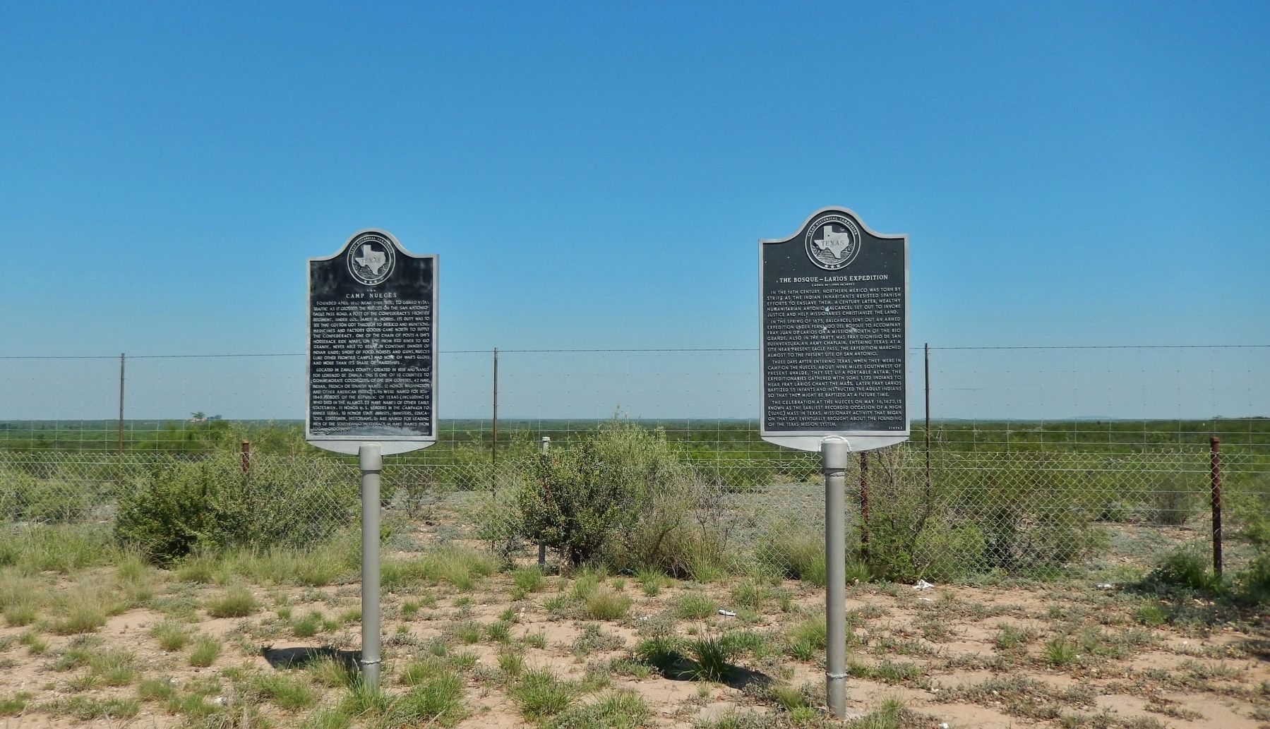 The Bosque-Larios Expedition Marker (<i>wide view showing adjacent maker on left</i>) image. Click for full size.