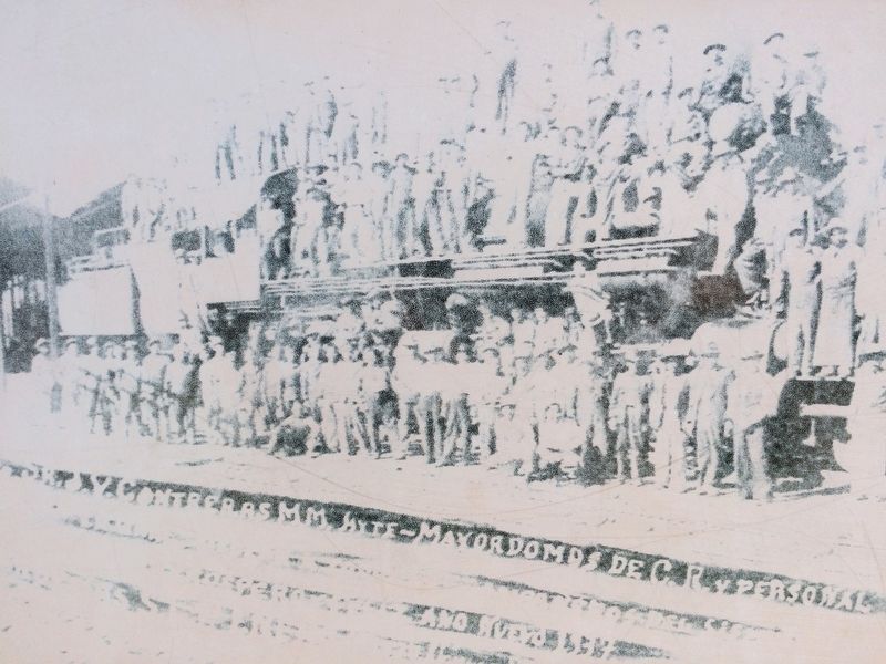 Close-up of photo on the Nationalization of the Railroads of Mexico - 1937 Marker image. Click for full size.