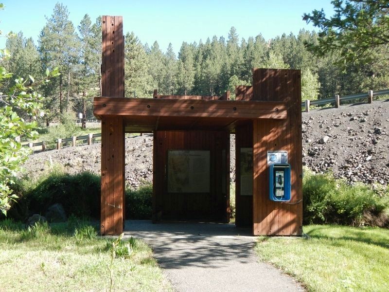 Hilgard Junction Oregon Trail Kiosk image. Click for full size.