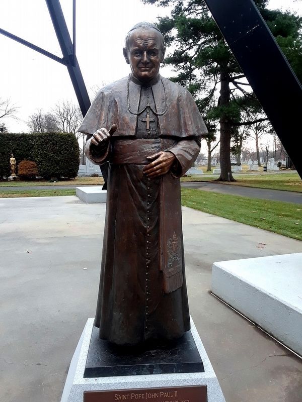 Closeup of Pope John Paul II Statue. Click for full size. Closeup of Pope John Paul II Statue image. Click for full size.