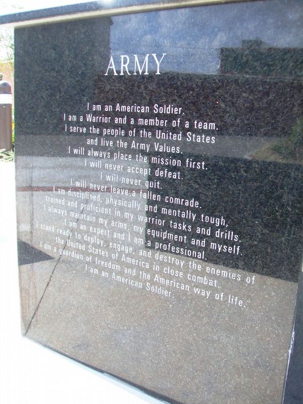 War Memorial Army Soldier's Creed image. Click for full size.