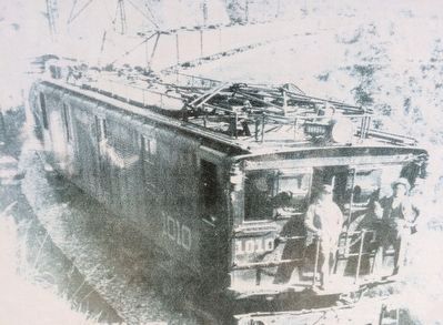 Close-up of a photo of a similar Electric Locomotive from the marker. Click for full size. Close-up of a photo of a similar Electric Locomotive from the marker image. Click for full size.