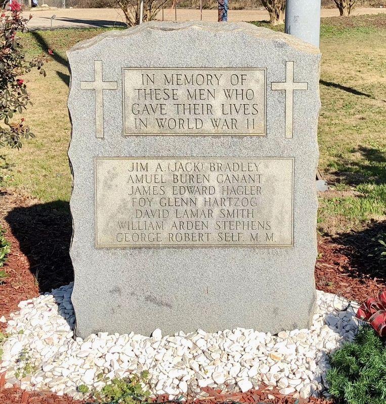 Louisville World War II Memorial image. Click for full size.