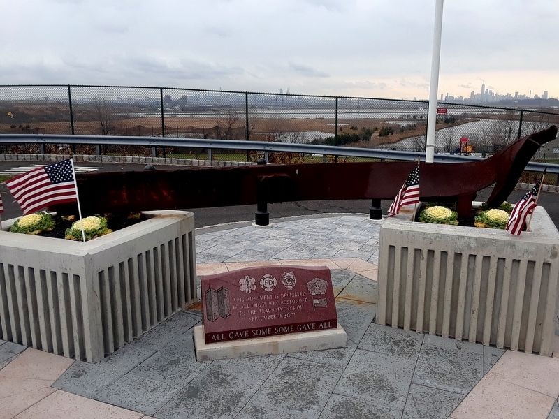9/11 First Responders Memorial Marker. Click for full size. 9/11 First Responders Memorial Marker image. Click for full size.