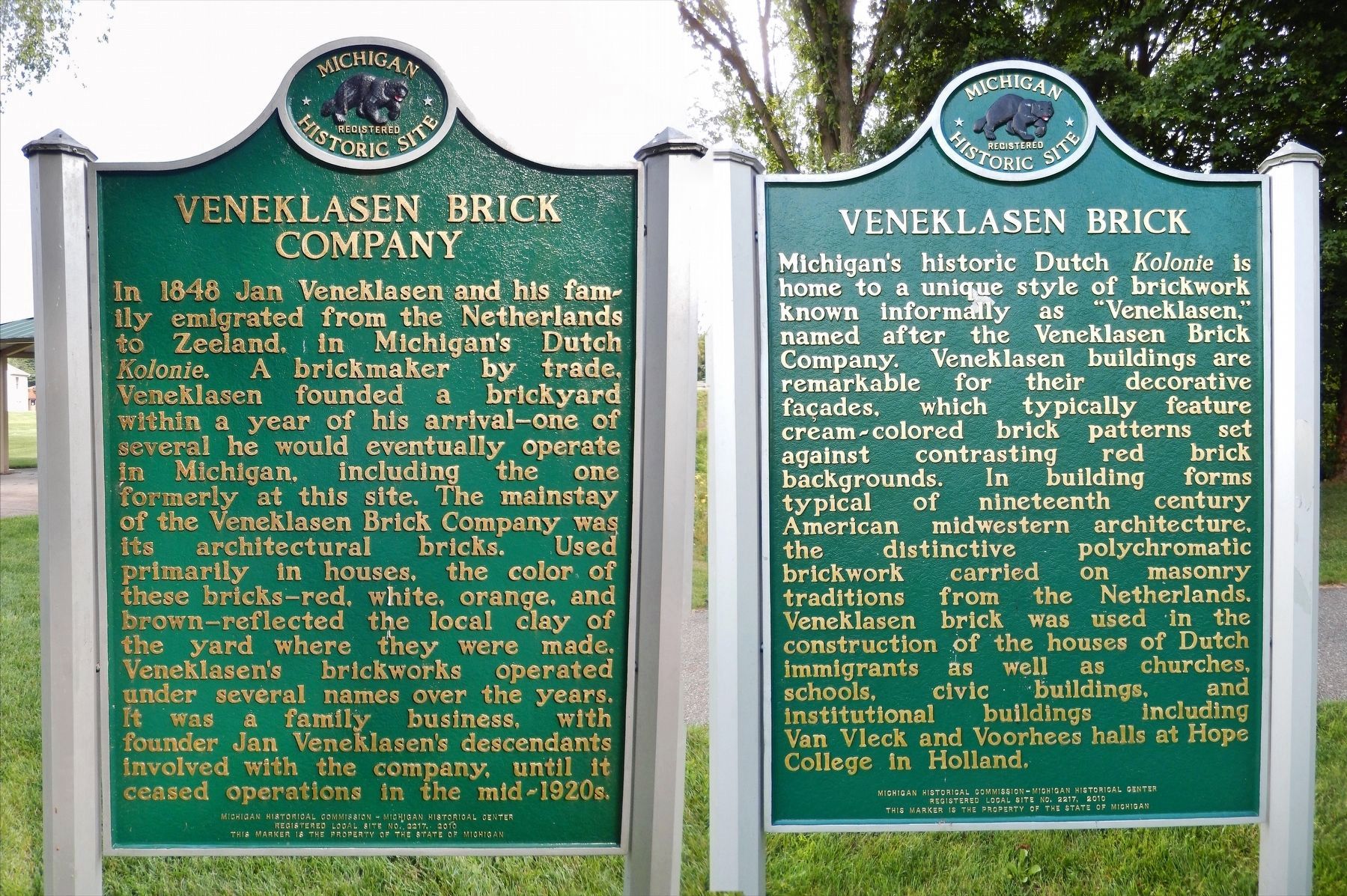 Veneklasen Brick Company / Veneklasen Brick Marker (<i>front and back sides</i>) image. Click for full size.