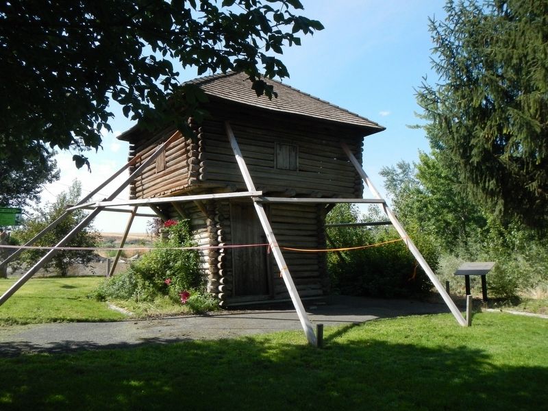 The Fort Henrietta Blockhouse (replica) and Marker. Click for full size. The Fort Henrietta Blockhouse (replica) and Marker image. Click for full size.