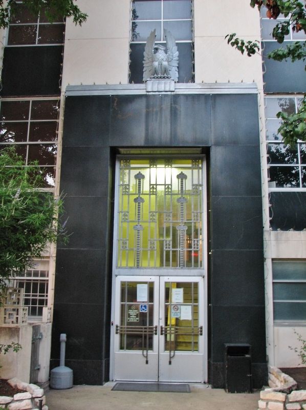 Washington County Courthouse (<i>door detail</i>) image. Click for full size.