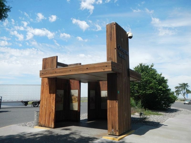 Stansfield Rest Area Oregon Trial Kiosk image. Click for full size.