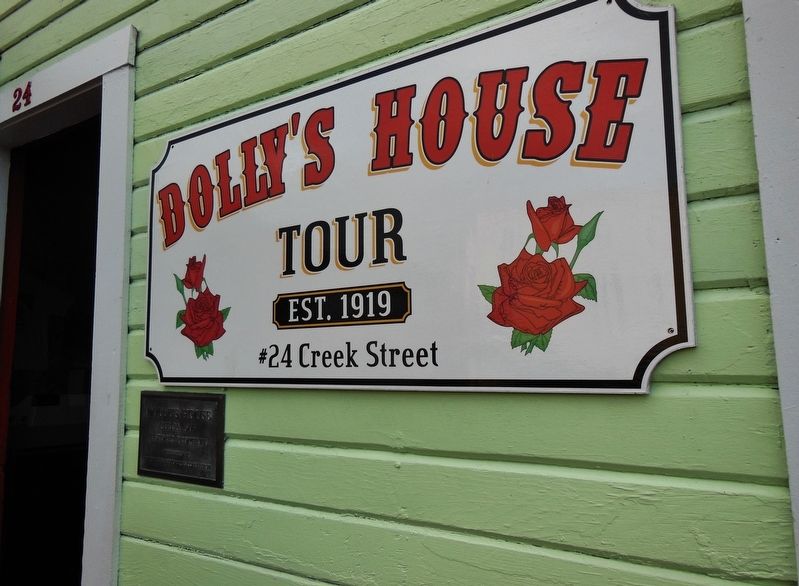 Dolly's House Sign image. Click for full size.