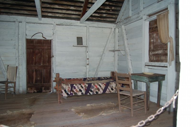 Single Pen Slave Cabin interior image. Click for full size.