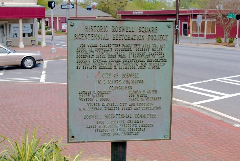 Historic Roswell Square Bicentennial Restoration Project Marker image. Click for full size.