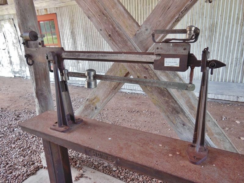Burton Farmers Gin Truck/Wagon Scale image. Click for full size.