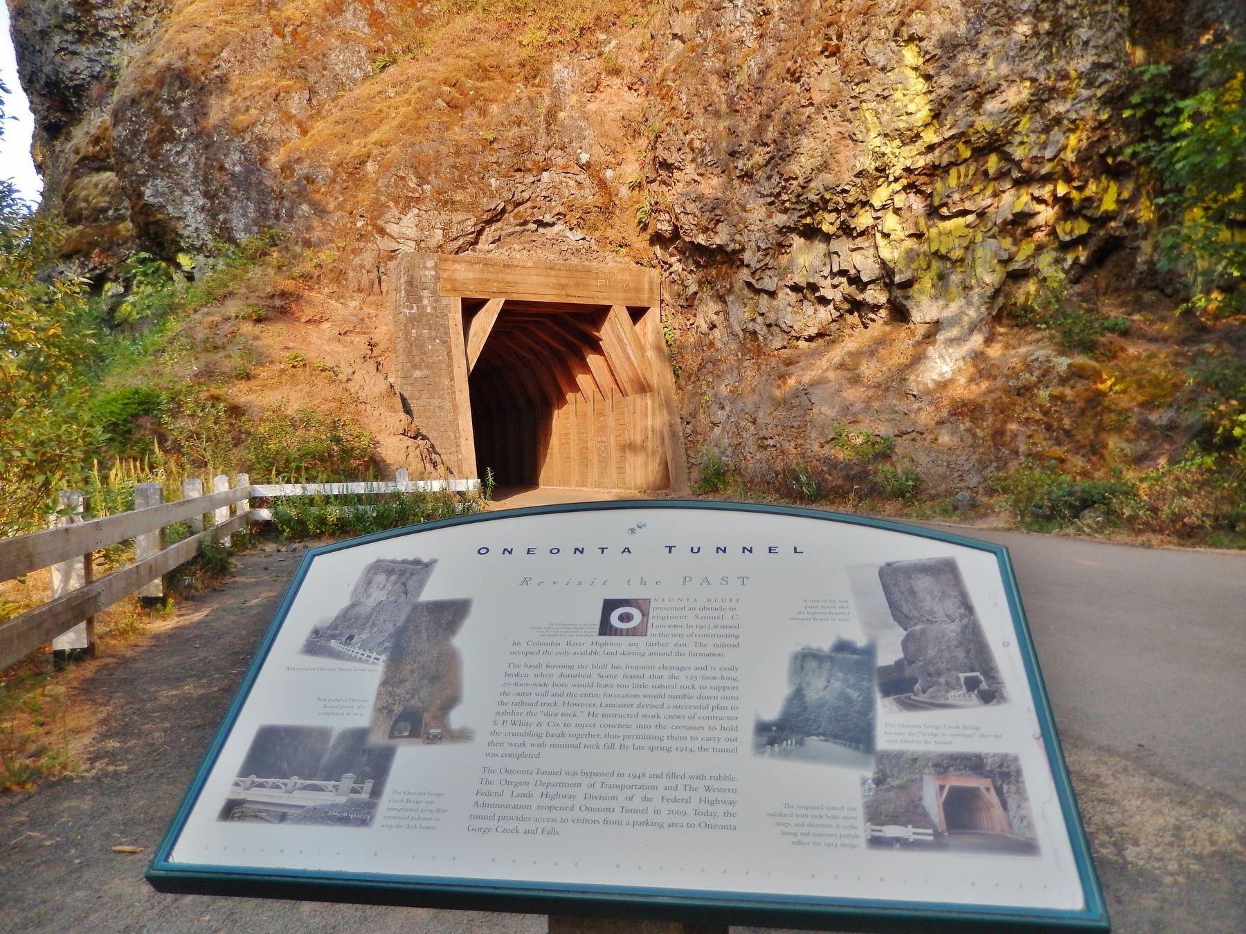 Oneonta Tunnel Marker (<i>wide view; west tunnel portal in background</i>) image. Click for full size.