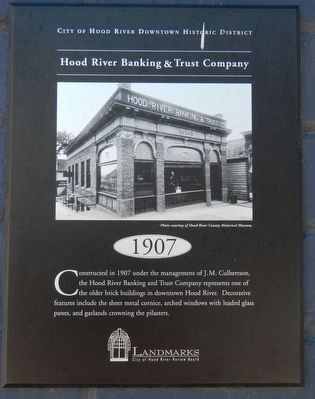 Hood River Banking & Trust Company Marker image. Click for full size.