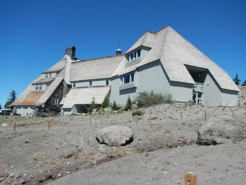 Timberline Lodge image. Click for full size.