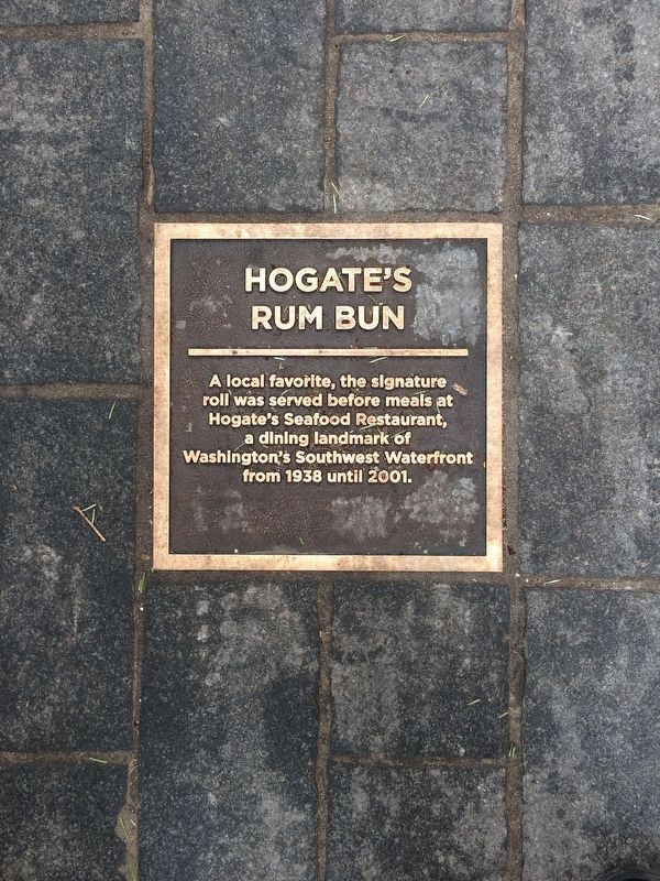 Hogate's Rum Bun Marker image. Click for full size.