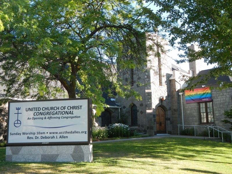 First Congregational Church. Click for full size. First Congregational Church image. Click for full size.