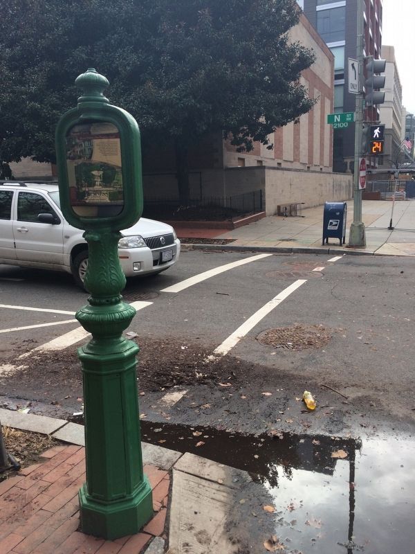 The building on this corner Marker image. Click for full size.