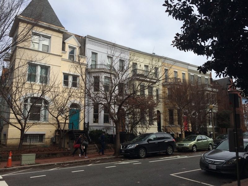 Part of the six-residence row described in the marker. Click for full size. Part of the six-residence row described in the marker image. Click for full size.