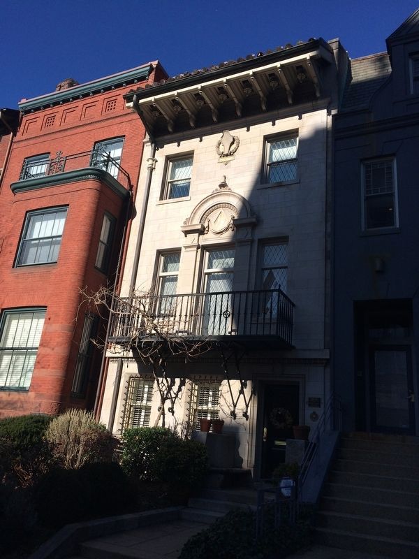 2019 Q Street NW. Click for full size. 2019 Q Street NW image. Click for full size.