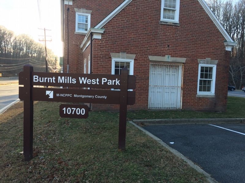 Entrance to Burnt Mills West Park. Click for full size. Entrance to Burnt Mills West Park image. Click for full size.