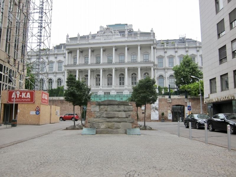 Braunbastion / The Braun Bastion Marker - Wider View image. Click for full size.
