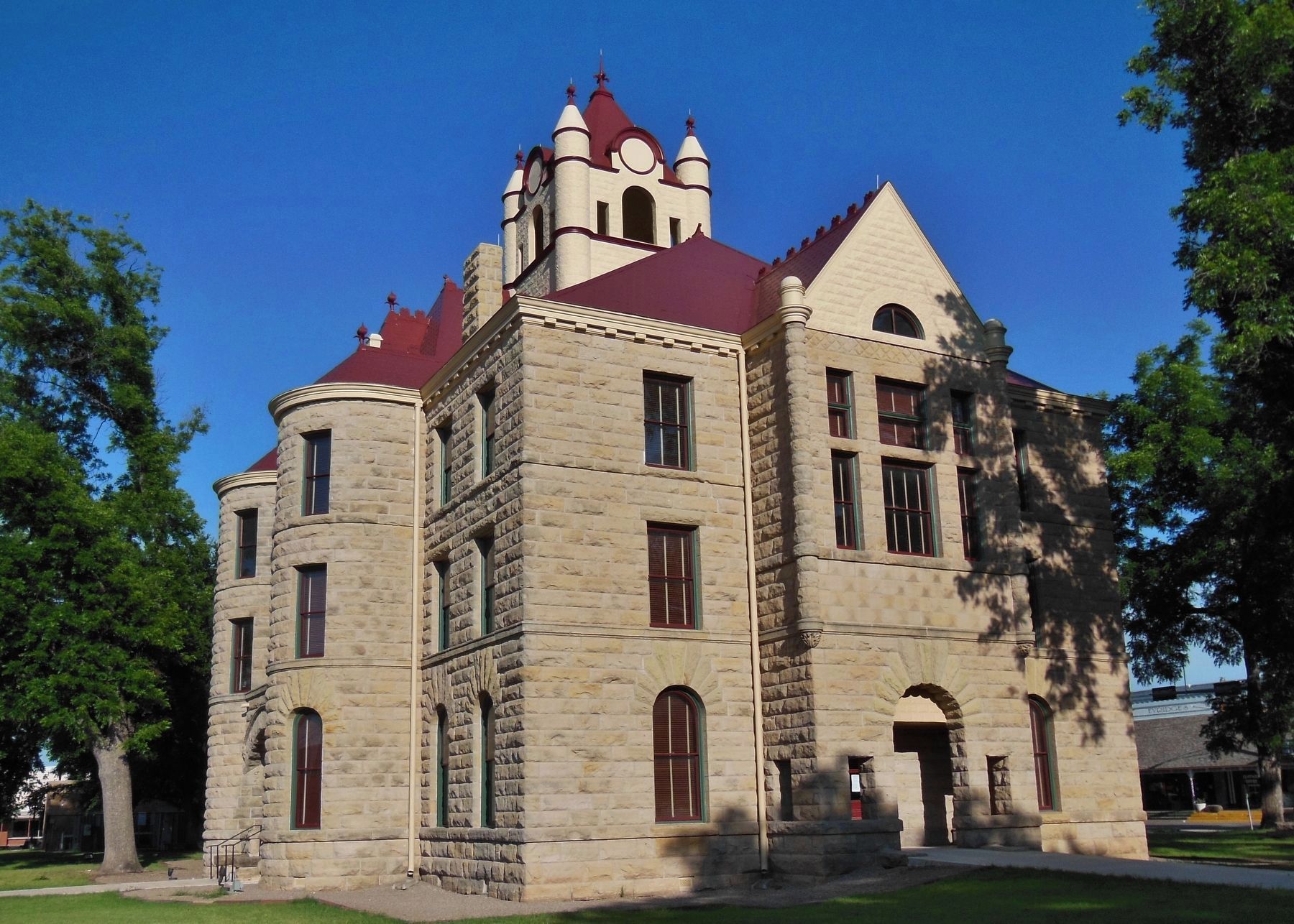 McCulloch County Courthouse (<i>west side</i>) image. Click for full size.