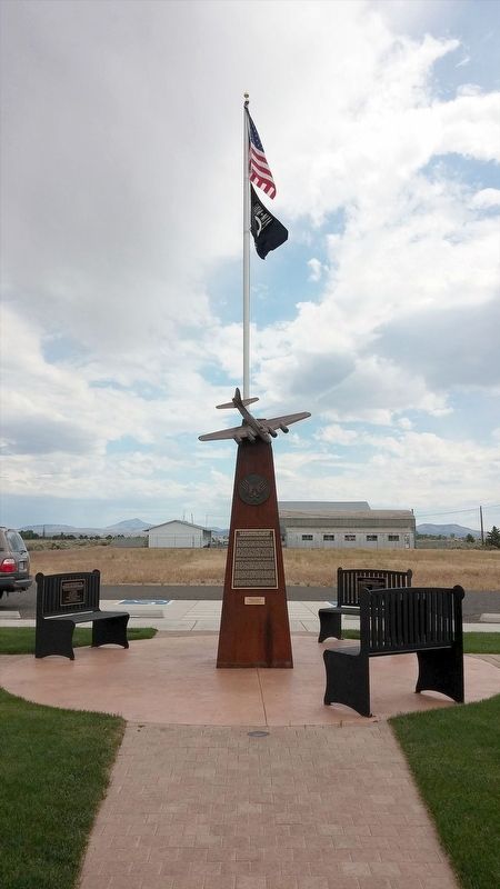 Veteran War Memorial Plaza Marker image. Click for full size.