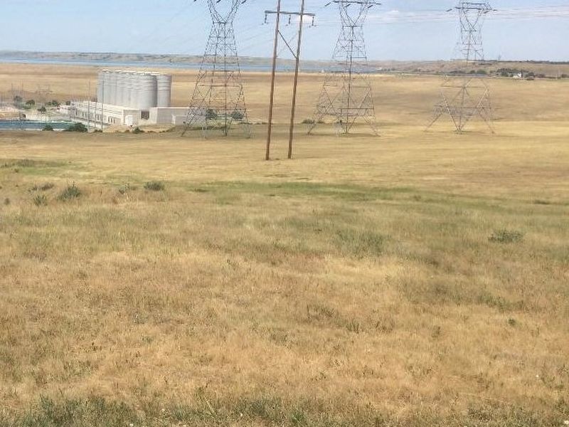 The Oahe Dam. Click for full size. The Oahe Dam image. Click for full size.