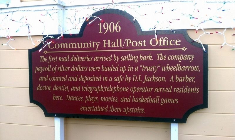 Community Hall / Post Office Marker image. Click for full size.