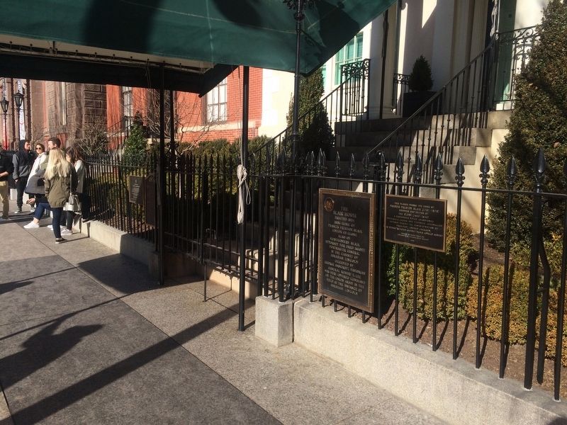 The Blair House Marker image. Click for full size.