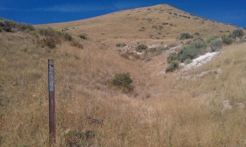 Applegate Trail - Up a Steep Hill Marker image. Click for full size.