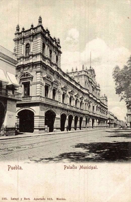 The Municipal Palace image. Click for full size.